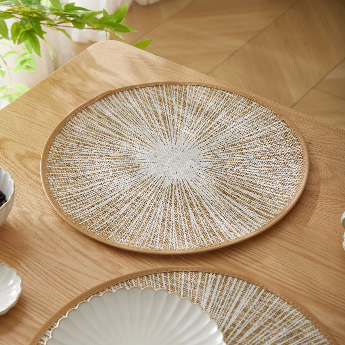 Woven Jute Round Placemat